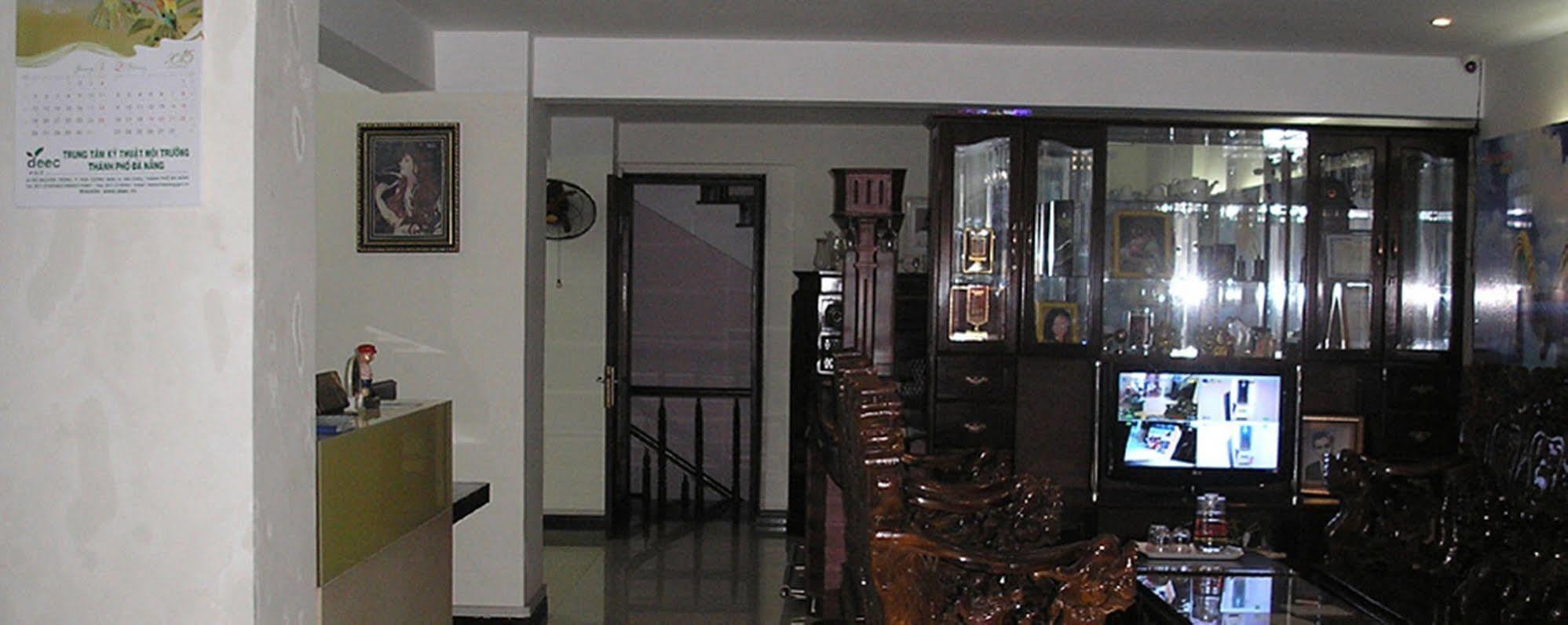 Reddoorz Near Cau Song Han 2 Da Nang Exterior foto