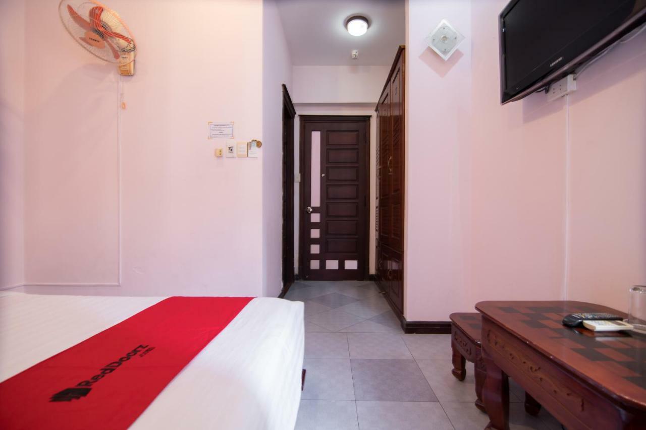 Reddoorz Near Cau Song Han 2 Da Nang Exterior foto